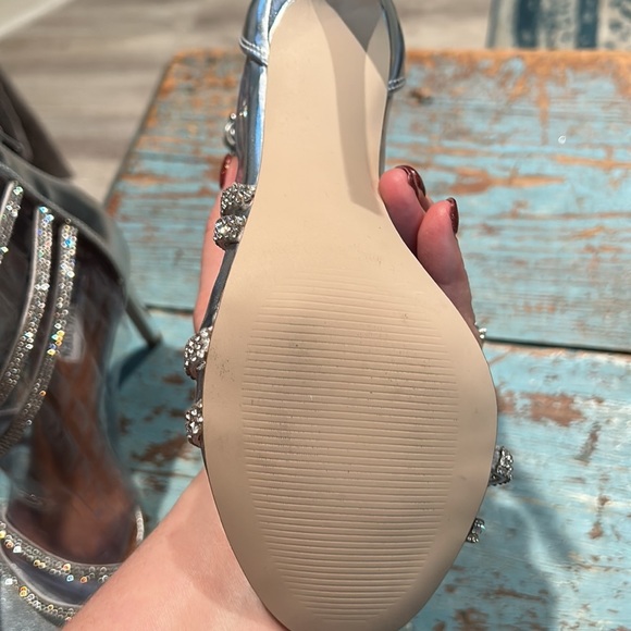 STEVE MADDEN Faustina Embellished Strappy Sandals size 6.5 - Picture 6 of 9